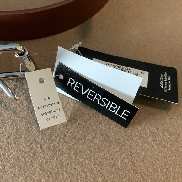 Nordstrom Leather Reversible Belt- Cognac / Navy - Size 38 - Picture 4 of 9